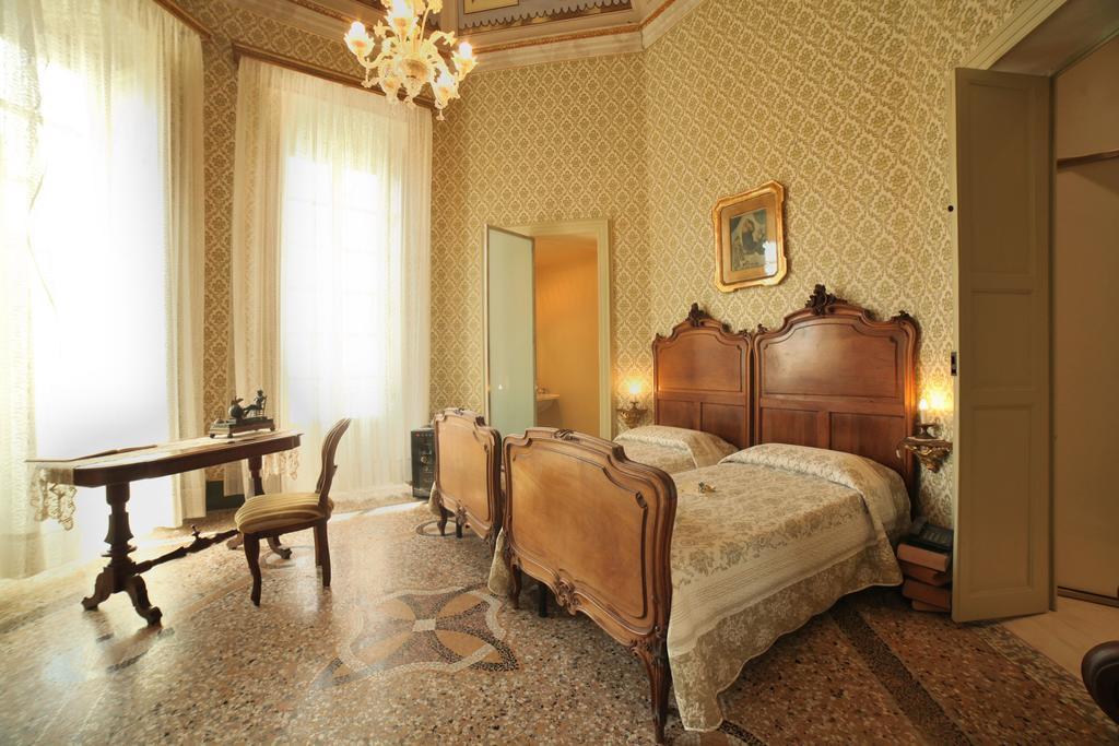 Residenza D'Epoca Regina D'Arborea Oristano Rom bilde